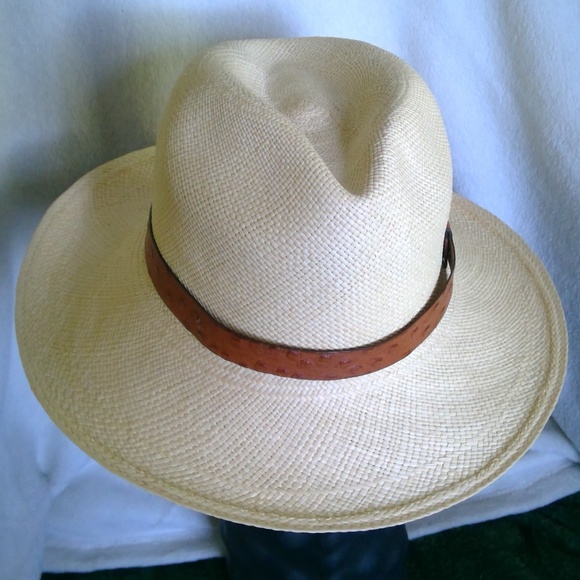 STRAW FEDORA HAT